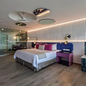 5* Hotel Grant's Studio At Mantamar Tower